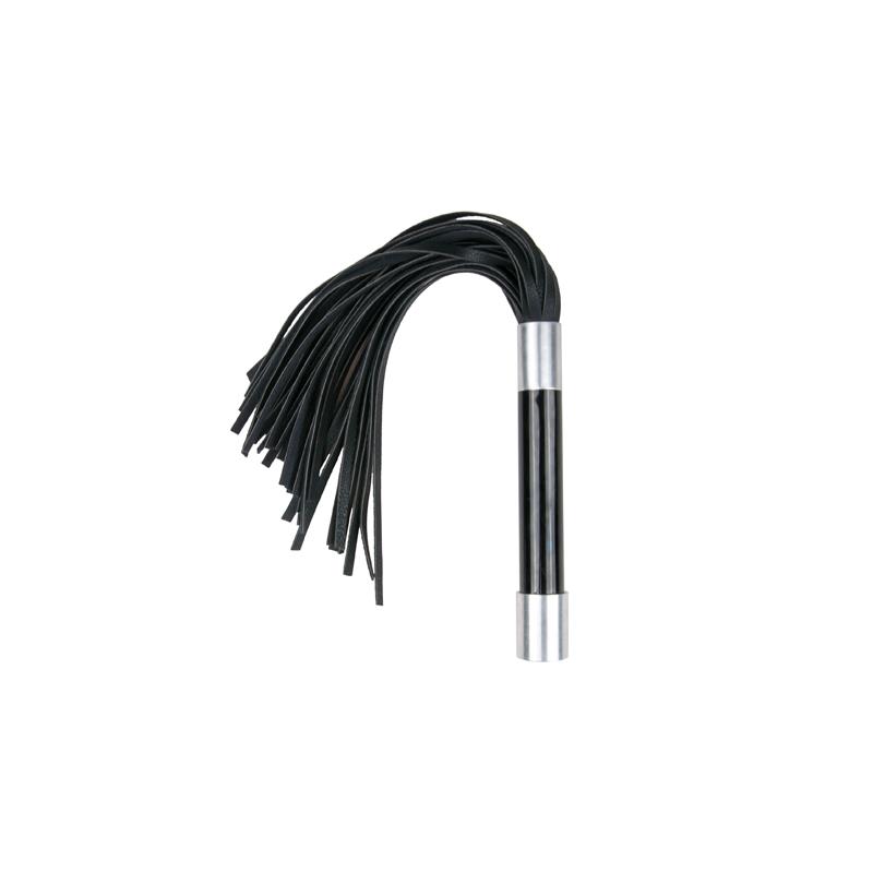 flogger with metal grip 1