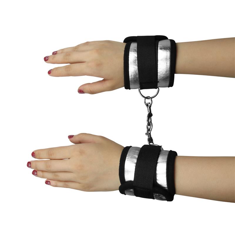 velcro handcuffs black and silver 4